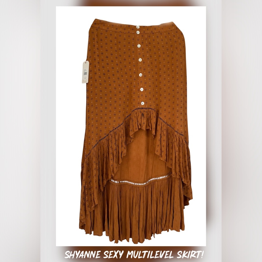 NWT!! Shyanne Cedar Ruffled High-Low Midi Skirt